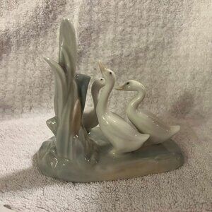 Vintage NAO by Lladro Goose Geese Duck Figurine Porcelain Spain H4.5” W5”